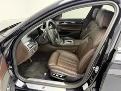 2019 BMW 7 Series 7 740Li M, чёрный — фото 7