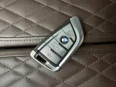 2019 BMW 7 Series 7 740Li M, чёрный — фото 14