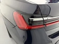 2019 BMW 7 Series 7 740Li M, чёрный — фото 16