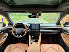 2022 Toyota Avalon Hybrid 2.5L XLE Premium, чёрный — фото 5