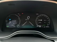 2022 Toyota Avalon Hybrid 2.5L XLE Premium, чёрный — фото 12