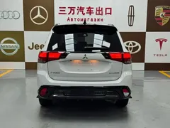 2021 Mitsubishi Outlander 2.0L, белый — фото 5