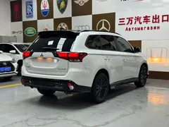 2021 Mitsubishi Outlander 2.0L, белый — фото 6