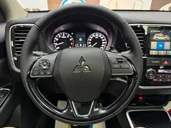 2021 Mitsubishi Outlander 2.0L, белый — фото 11