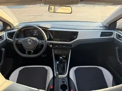 2021 Volkswagen Polo Plus 1.5L AT Colorful Tech, белый — фото 4