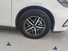 2025 BYD Seal 05 DM-i 120KM, белый — фото 6