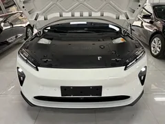 2024 Nio ET5T 75kWh Touring, белый — фото 8