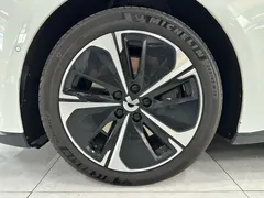 2024 Nio ET5T 75kWh Touring, белый — фото 26