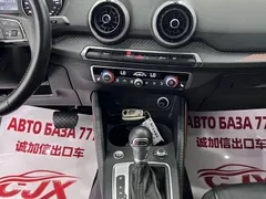 2022 Audi Q2L 35 TFSI, чёрный — фото 11