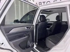 2021 Haval M6 Plus 1.5T DCT Luxury, белый — фото 13