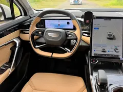 2023 Geely Atlas L 1.5TD DCT Premium — фото 31