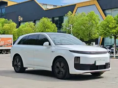2024 Li Auto L6 Pro, белый — фото 3