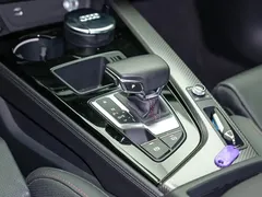2022 Audi A4L 40 TFSI quattro RS, синий — фото 15