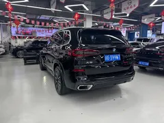 2022 BMW X5 xDrive 30Li M, чёрный — фото 14