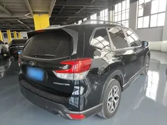 2021 Subaru Forester 2.0i Luxury EyeSight, чёрный — фото 7
