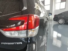 2021 Subaru Forester 2.0i Luxury EyeSight, чёрный — фото 8