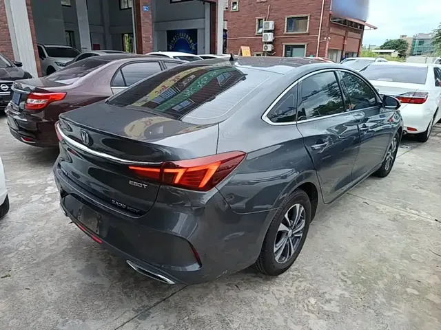 2021 Changan Eado PLUS Blue Whale NE 1.4T GDI DCT Premium