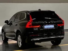 2022 Volvo XC60 4WD Sport, чёрный — фото 4