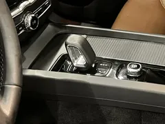2022 Volvo XC60 4WD Sport, чёрный — фото 10