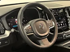 2022 Volvo XC60 4WD Sport, чёрный — фото 16