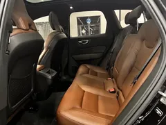 2022 Volvo XC60 4WD Sport, чёрный — фото 22