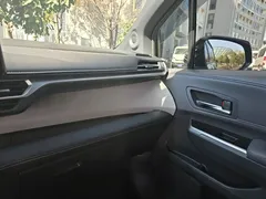 2023 Toyota Granvia 2.5L Hybrid VIP, чёрный — фото 22