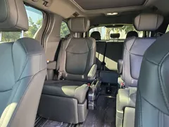 2023 Toyota Granvia 2.5L Hybrid VIP, чёрный — фото 31