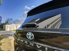 2023 Toyota Granvia 2.5L Hybrid VIP, чёрный — фото 36
