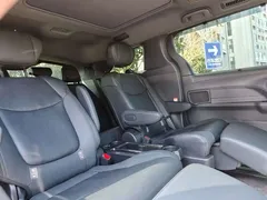 2023 Toyota Granvia 2.5L Hybrid VIP, чёрный — фото 49