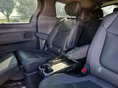 2023 Toyota Granvia 2.5L Hybrid VIP, чёрный — фото 53