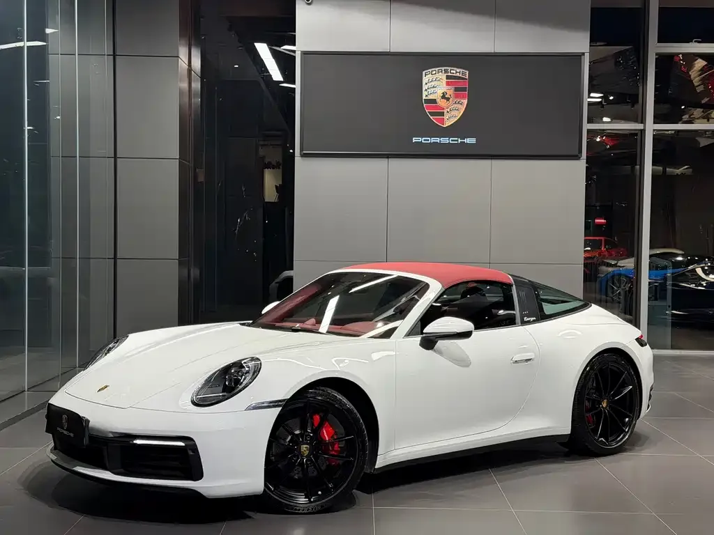 2023 Porsche 911 Targa 4 3.0T