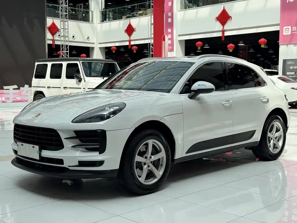 2020 Porsche Macan 2.0T