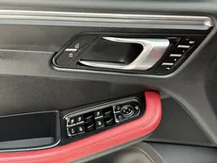 2020 Porsche Macan 2.0T, белый — фото 10