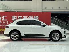 2020 Porsche Macan 2.0T, белый — фото 20