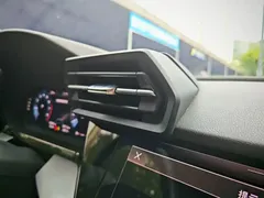 2022 Audi A3 Sportback 35 TFSI, белый — фото 17