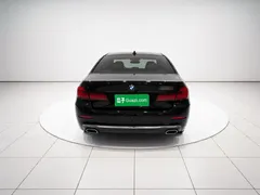 2022 BMW 5 Series 530Li, чёрный — фото 5