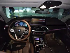 2022 BMW 5 Series 530Li, чёрный — фото 10