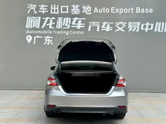 2021 Toyota Camry Hybrid 2.5HG Luxury — фото 14
