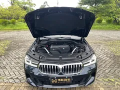 2021 BMW 6 Series GT 630i M Sport Package, чёрный — фото 21