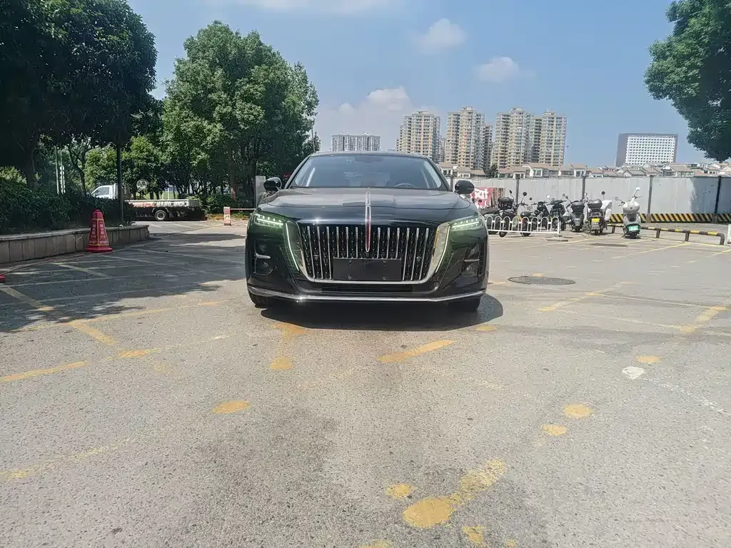 2023 Hongqi H5 1.5T DCT Zhilian Qiyun