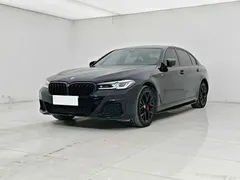 2022 BMW 5 Series 5 530Li M, чёрный — фото 1