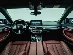 2022 BMW 5 Series 5 530Li M, чёрный — фото 22