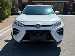 2022 Toyota Wildlander 2.0L CVT 2WD Luxury, белый — фото 2
