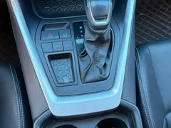 2022 Toyota Wildlander 2.0L CVT 2WD Luxury, белый — фото 7