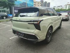 2023 Hongqi HS3 1.5T 2WD, зелёный — фото 5