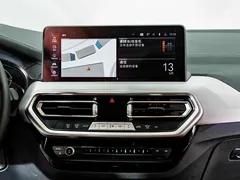 2022 BMW X4 25i M, белый — фото 13