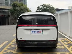 2025 Li Auto MEGA Home, белый — фото 5