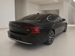2022 Volvo S90, чёрный — фото 4