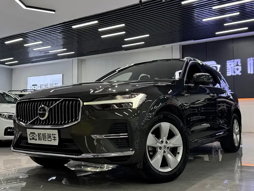 2022 Volvo XC60 4WD Zhiyi Luxury