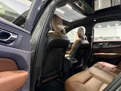 2022 Volvo XC60 4WD Zhiyi Luxury, чёрный — фото 6